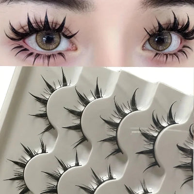 Premium false eyelashes - natural effect & all-day comfort